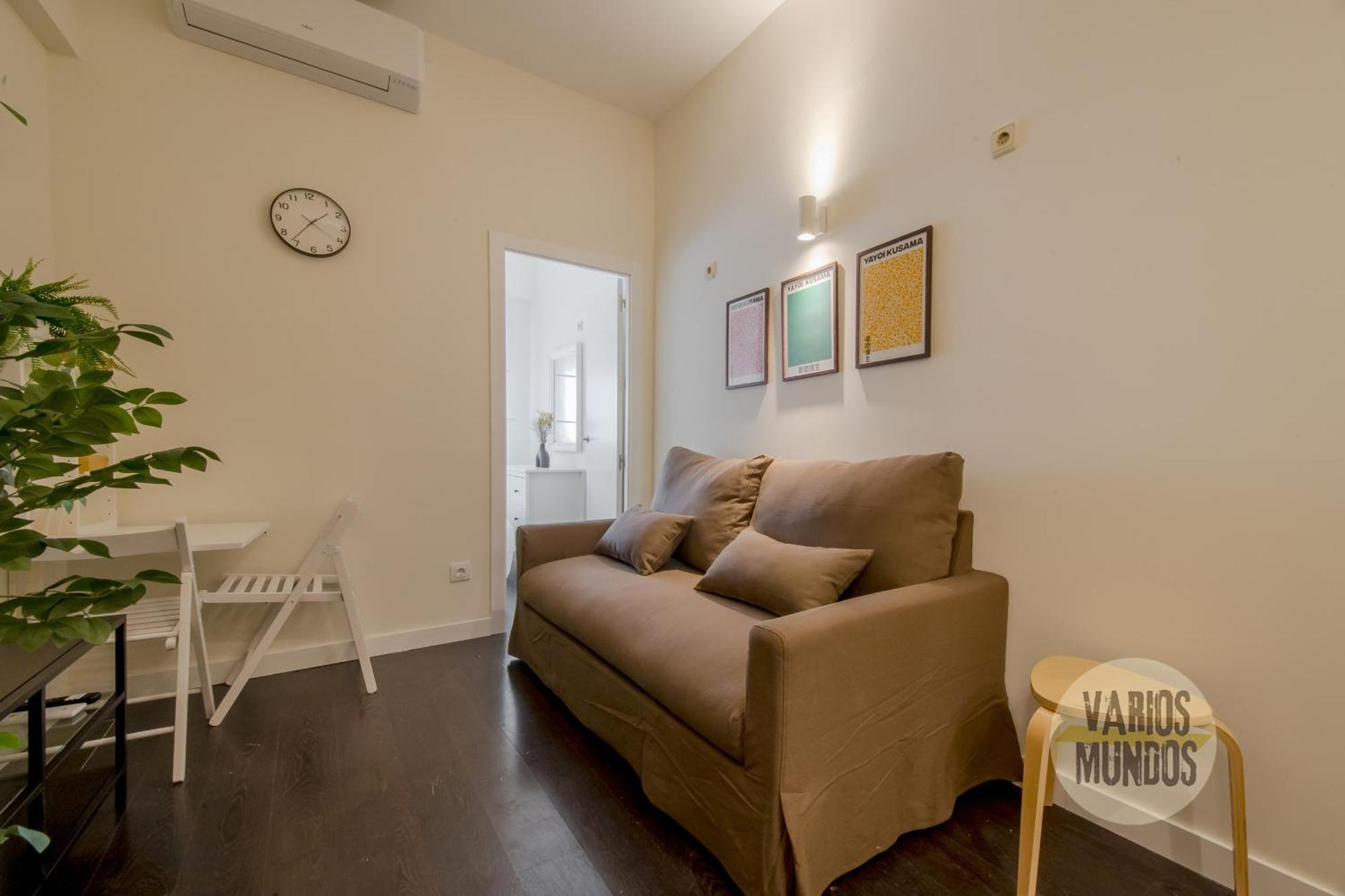 Tiny Apt Para 3Pax En La Plaza De Chueca Madri Exterior foto